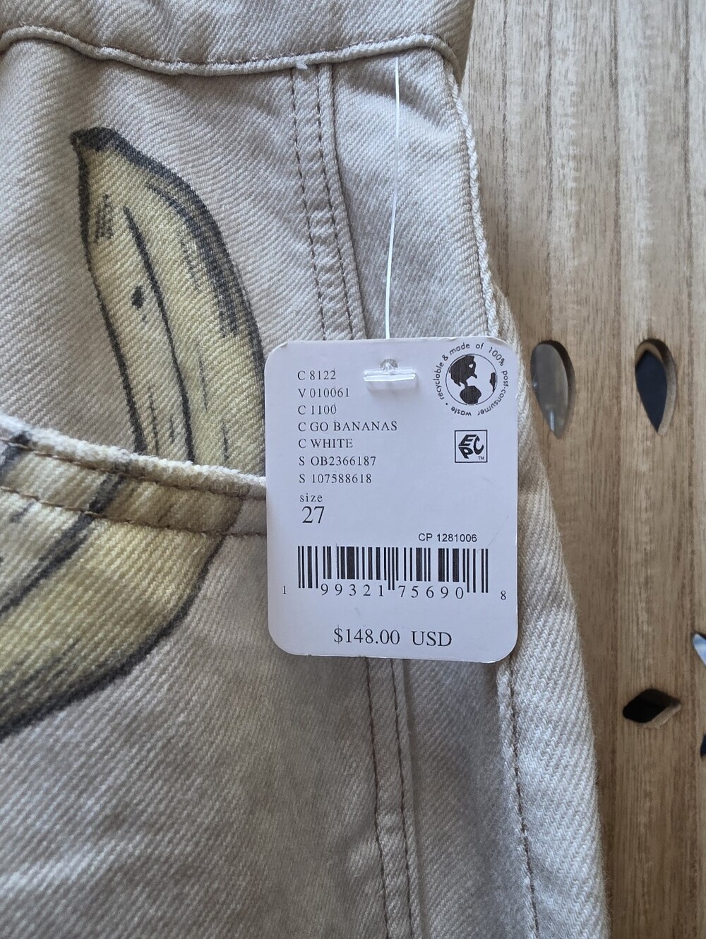 NWT We The Free Printed Good Luck Barrel Jeans in Go Bananas - Picture 8 of 15